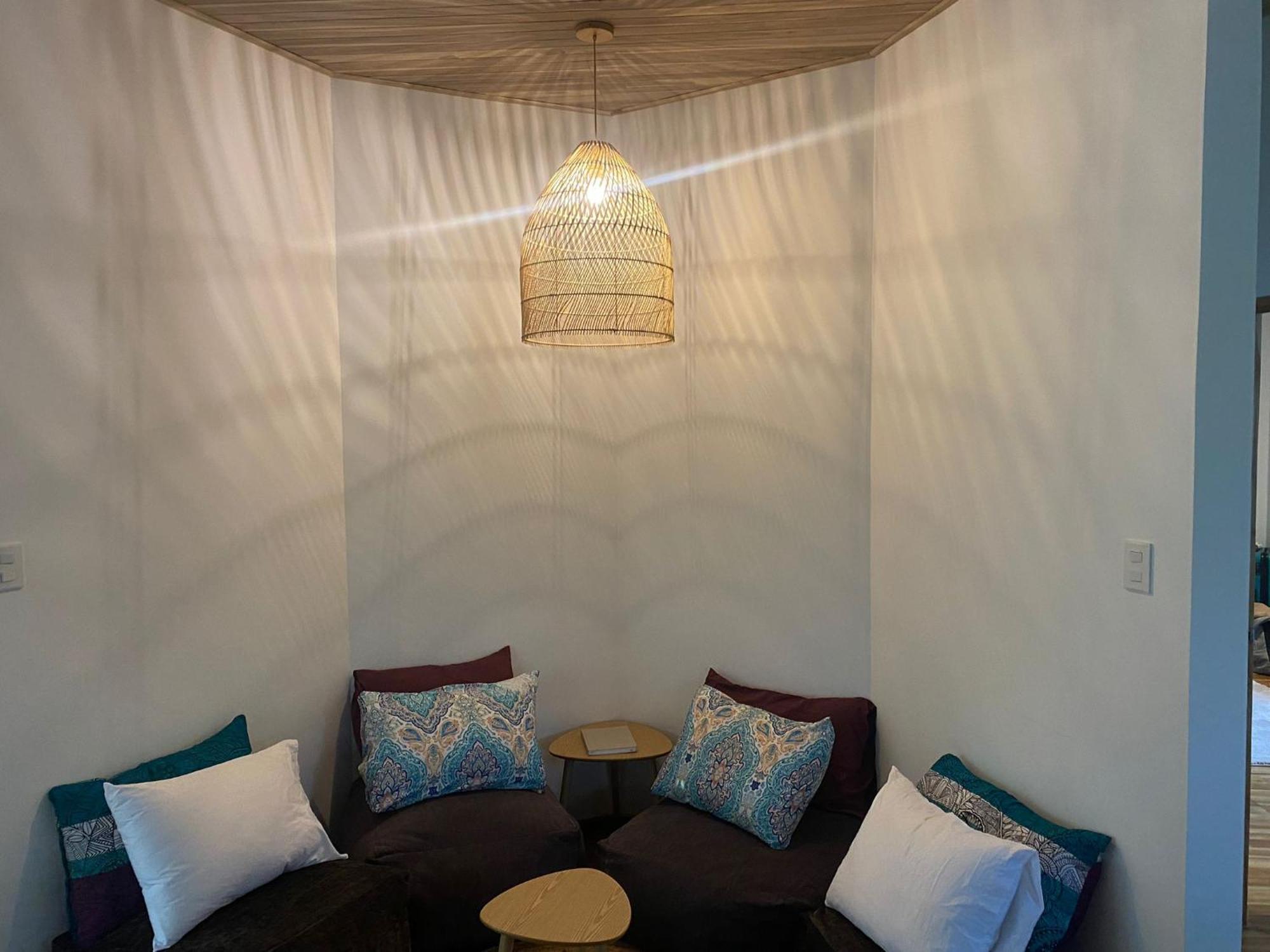 Iluminar Beachfront Suites 노사라 객실 사진